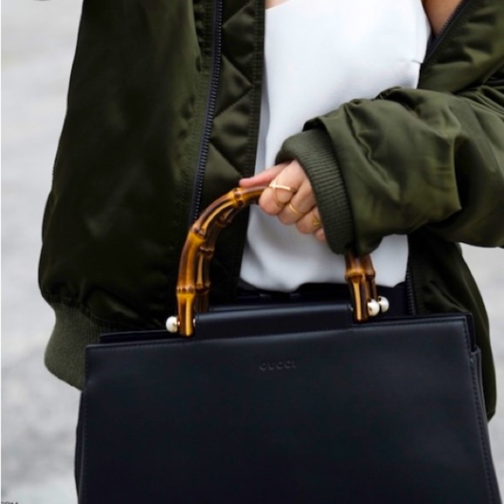 Gucci Nymphaea bamboo handle bag authentic